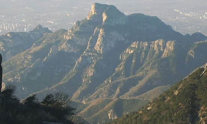 Хребет Тайшань