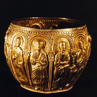 Золотой потир "Бедийская чаша" в Бедийском соборе