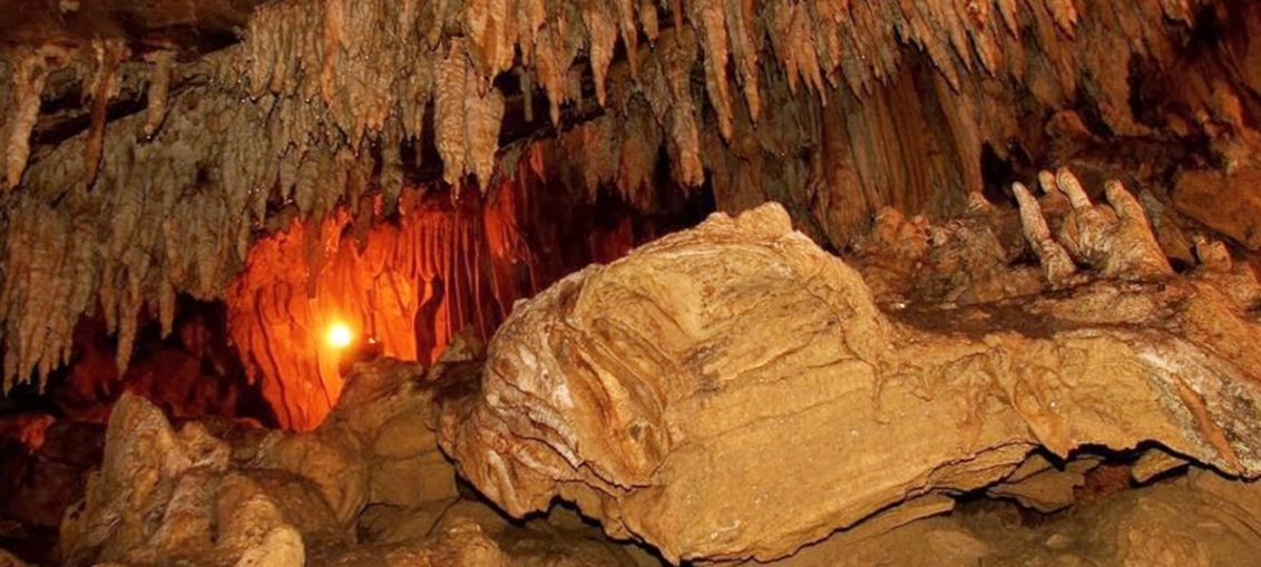 Карстовые пещеры горного массива Арабика