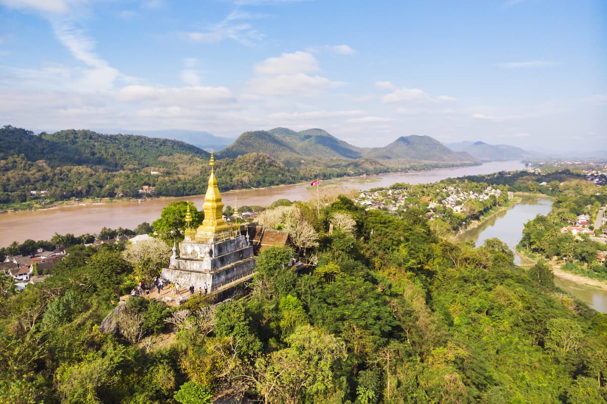  комплекс храмов Phou Si